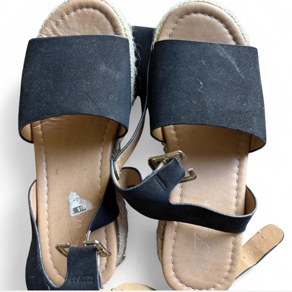 Black Women's Sandals